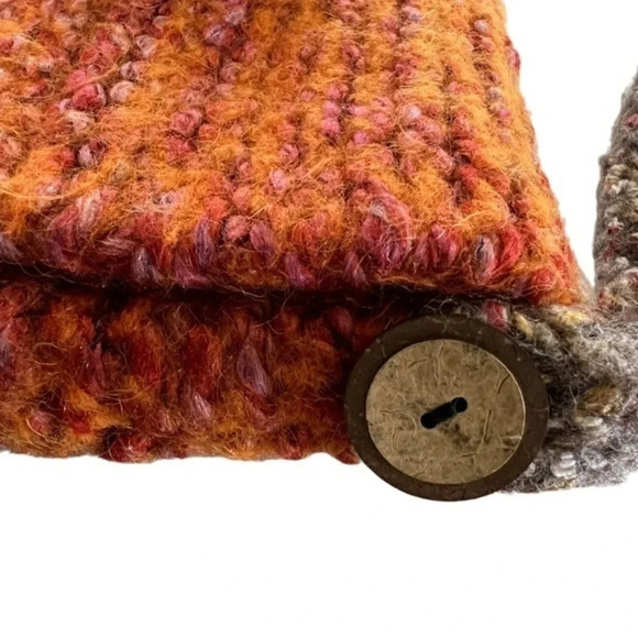 Vintage Boiled Wool Crocheted Rose Crossbody Bag - Picture 4 of 4